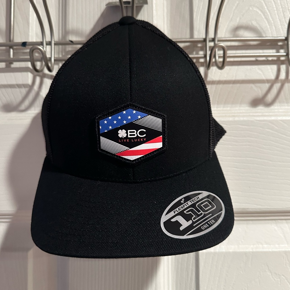 Black Clover brand , performance SnapBack hat. , Black.